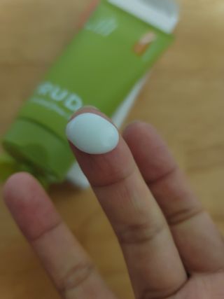 [후르디아] 아보카도 비건 약산성 효소필링젤 — 5점을 준 리뷰어가 2024년 1월 올린 사용 사진