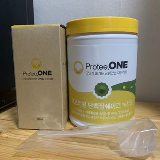 프로티원 단백질쉐이크 녹차맛 2주분 1통+보틀 — 5점을 준 리뷰어가 2021년 4월 올린 사용 사진
