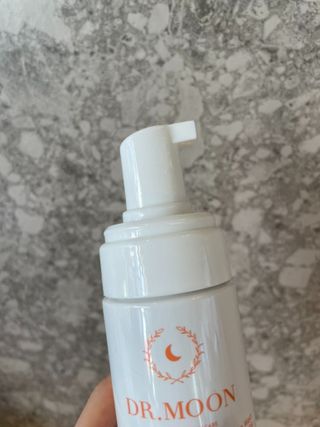 MF프리 [닥터문] 유산균 락토케어 질경초 여성청결제 200ml (폼타입) — 5점을 준 리뷰어가 2022년 5월 올린 사용 사진