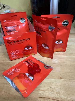 [푸름웰니스] 라바 멀티비타민 구미 36g — 5점을 준 리뷰어가 2022년 3월 올린 사용 사진