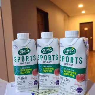 셀렉스스포츠 셀렉스 스포츠 웨이 프로틴 복숭아_ 330ml x 12팩 — 4점을 준 리뷰어가 2021년 3월 올린 사용 사진