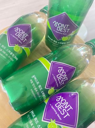 몽베스트 Montbest with Sparkling water Lime20병 — 4점을 준 리뷰어가 2022년 9월 올린 사용 사진
