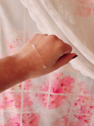 리더스코스메틱 리더스 카밍 바이오틱스 에센스 워터 — 5점을 준 리뷰어가 2021년 1월 올린 사용 사진