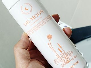 MF프리 [닥터문] 유산균 락토케어 질경초 여성청결제 200ml (폼타입) — 5점을 준 리뷰어가 2022년 5월 올린 사용 사진