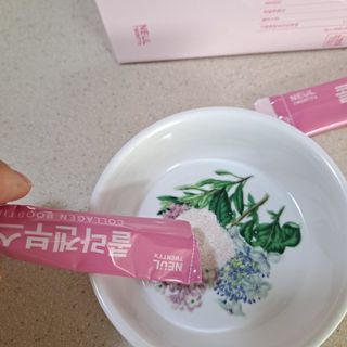 늘20s 콜라겐 부스팅_COLLAGEN BOOSTING — 5점을 준 리뷰어가 2023년 2월 올린 사용 사진