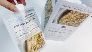 다미즐 [아이슈어] 맛있는 관리의 시작 그래놀라 풀믹스 쉐이크 4종 택 1/7일분/초콜릿, 고구마, 곡물, 바나나 — 5점을 준 리뷰어가 2021년 4월 올린 사용 사진