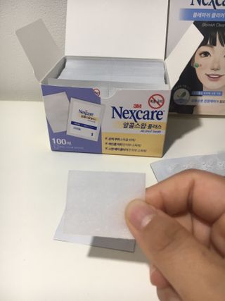3M 넥스케어 블레미쉬 여드름패치 릴리프 111매(짜기 전 케어) +알코올스왑 증정 — 5점을 준 리뷰어가 2024년 5월 올린 사용 사진