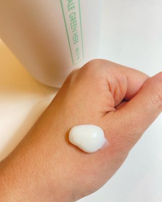 멈칫(MUMCHIT) 멈칫 단백질 퀵트리트먼트 — 5점을 준 리뷰어가 2021년 12월 올린 사용 사진