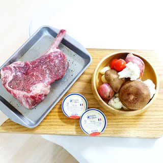 어나더미트 드라이에이징 본인립아이 스테이크 — 5점을 준 리뷰어가 2021년 7월 올린 사용 사진