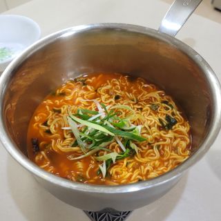 [풀무원] 자연은맛있다 정면, 백면, 홍면  세트 — 5점을 준 리뷰어가 2021년 4월 올린 사용 사진
