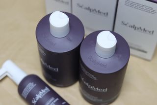 스칼프메드 레드캡슐바이옴 두피케어 프로바이오틱스 유산균 두피관리 세트 — 4점을 준 리뷰어가 2021년 4월 올린 사용 사진