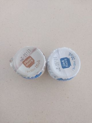매일바이오 그릭요거트 오리지널 플레인 4개, 로스터리 커피믹스 4개 — 4점을 준 리뷰어가 2021년 12월 올린 사용 사진