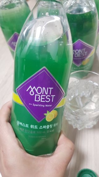 몽베스트 Montbest with Sparkling water Lemon OR Lime 20병(랜덤) — 5점을 준 리뷰어가 2021년 10월 올린 사용 사진
