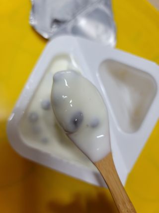 매일바이오 토핑요거트 — 5점을 준 리뷰어가 2021년 6월 올린 사용 사진