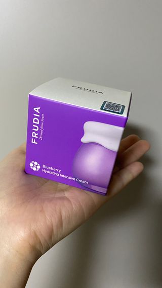 [후르디아] 72시간 블루베리 속살 수분크림 — 5점을 준 리뷰어가 2021년 5월 올린 사용 사진