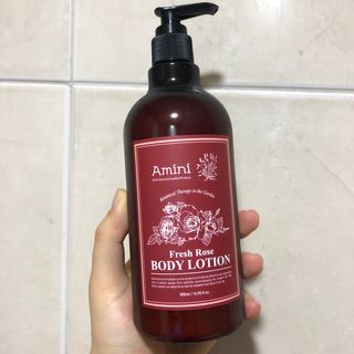 아미니 플라워테라피 바디로션  500ml 시리즈 — 4.5점을 준 리뷰어가 2021년 1월 올린 사용 사진