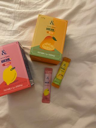 비타앤C 레몬맛, 망고맛 — 5점을 준 리뷰어가 2021년 7월 올린 사용 사진