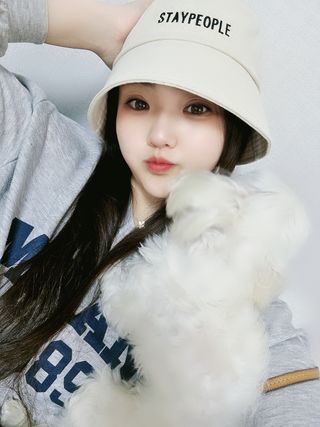 [스테이피플] STAYPEOPLE BUCKET HAT (IVORY) — 5점을 준 리뷰어가 2022년 9월 올린 사용 사진