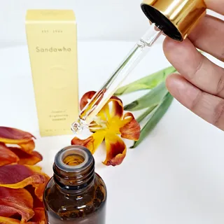 스킨큐어 산다화 비타민c 화이트닝 에센스 30ml — 5점을 준 리뷰어가 2022년 2월 올린 사용 사진