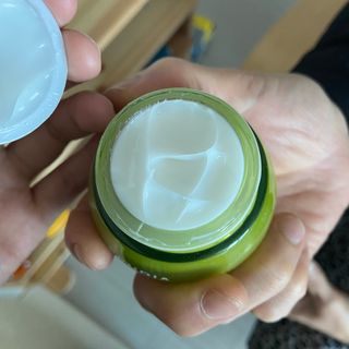 [후르디아] 민감피부 수분크림 비건 아보카도 크림 — 5점을 준 리뷰어가 2022년 11월 올린 사용 사진