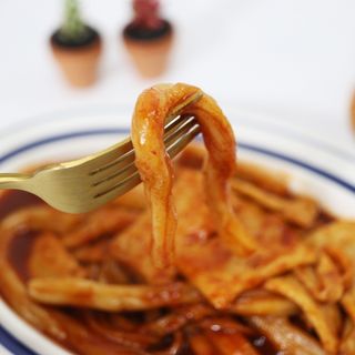 [푸딩팩토리] 요즘누들떡볶이540g + 매콤누들떡볶이 470g — 5점을 준 리뷰어가 2022년 9월 올린 사용 사진