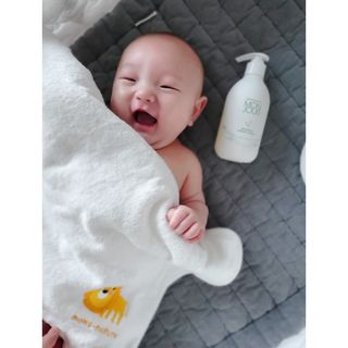 토박스코리아 몽쥬르 유아 샴푸앤워시 300ml — 5점을 준 리뷰어가 2021년 4월 올린 사용 사진