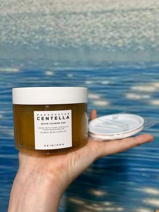 스킨1004 [SKIN1004] 마다가스카르 센텔라 퀵 카밍 패드 70매 130ml — 5점을 준 리뷰어가 2024년 9월 올린 사용 사진