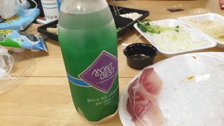 몽베스트 Montbest with Sparkling water Plain 20병 — 5점을 준 리뷰어가 2021년 11월 올린 사용 사진