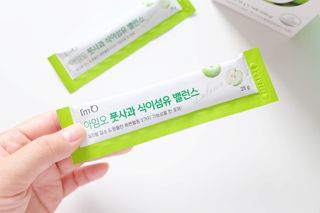 아임오 풋사과 식이섬유 밸런스 젤리 14포 — 5점을 준 리뷰어가 2021년 10월 올린 사용 사진
