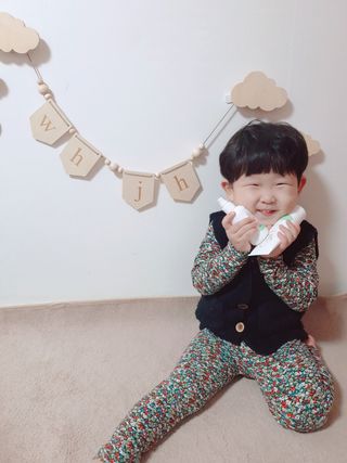 mom e 맘이 내추럴 베이비 케어 크림+바디오일 — 5점을 준 리뷰어가 2021년 1월 올린 사용 사진