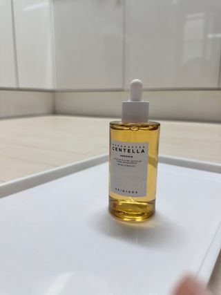 [스킨1004] 마다가스카르 센텔라 앰플 100ml — 5점을 준 리뷰어가 2024년 5월 올린 사용 사진