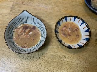 비타크래프트 고양이 수프 50g 3가지맛 x4팩씩 총 12팩 — 5점을 준 리뷰어가 2021년 10월 올린 사용 사진