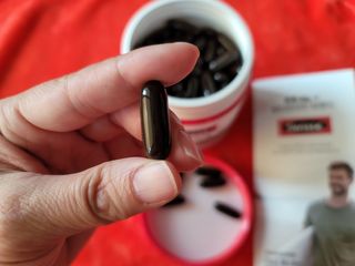 Swisse 스위스 고함량 프로폴리스 2,000mg 210정 — 5점을 준 리뷰어가 2021년 2월 올린 사용 사진