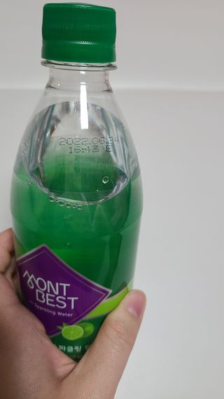 몽베스트 Montbest with Sparkling water Lime20병 — 5점을 준 리뷰어가 2021년 10월 올린 사용 사진