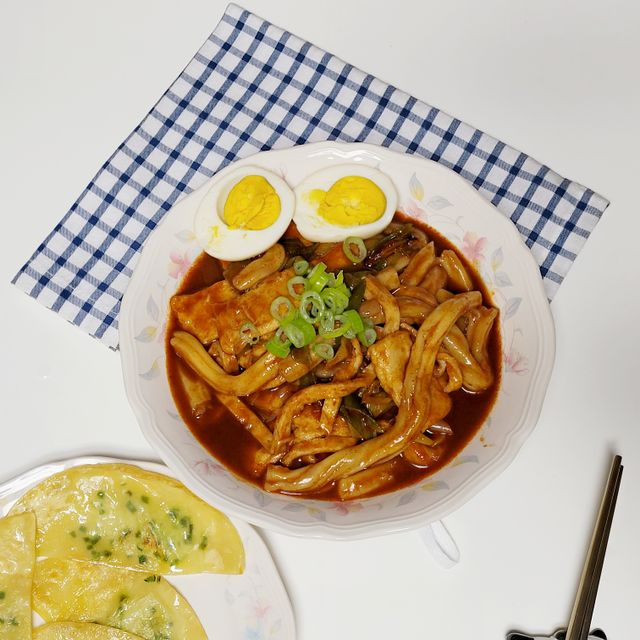 [푸딩팩토리] 즉석누들떡볶이 540g + 대구전통 납작만두 260g 리뷰 사진