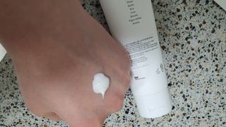 지지지 클린 퍼펙트 클렌징폼 120g — 5점을 준 리뷰어가 2022년 4월 올린 사용 사진