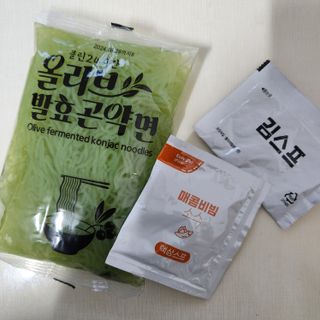 클린24시간 올리브 발효곤약면 찰비빔면 1세트-(3봉) — 3점을 준 리뷰어가 2023년 11월 올린 사용 사진