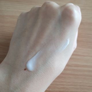 셀프 모이스처라이징 프로텍션 크림 셀프 모이스처라이징 프로텍션크림 — 5점을 준 리뷰어가 2022년 4월 올린 사용 사진
