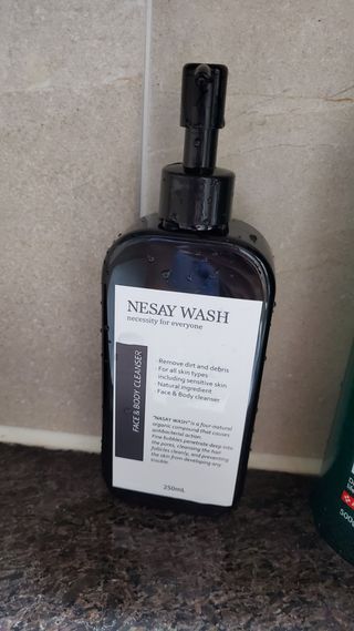 NESAY 네세이 올인원 트러블 워시 250mL — 5점을 준 리뷰어가 2021년 6월 올린 사용 사진