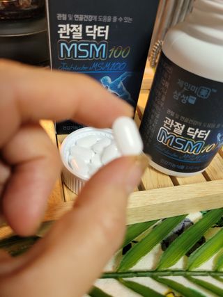 체인미 관절 및 연골건강에 도움을 줄수있는 관절닥터 MSM100 — 5점을 준 리뷰어가 2021년 11월 올린 사용 사진