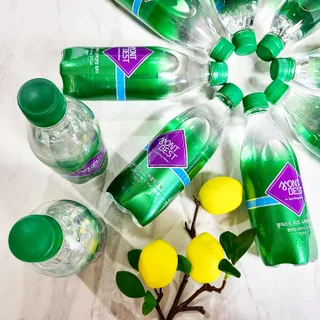 몽베스트 Montbest with Sparkling water Plain 20병 — 4점을 준 리뷰어가 2022년 6월 올린 사용 사진