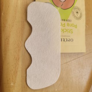세뚜아(Cettua) 세뚜아 스티키 포어 패치 Cettua Sticky Pore Patch — 5점을 준 리뷰어가 2023년 11월 올린 사용 사진