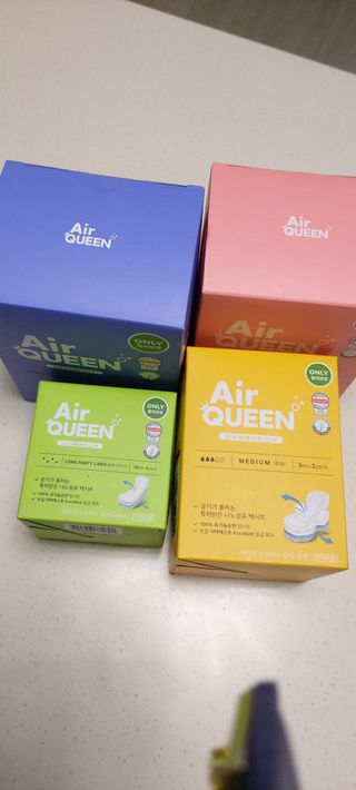 에어퀸 뉴브레스 유기농 생리대 4종 (팬티라이너 20P + 중형 10P + 대형 10P + 오버나이트 8P)_체험단 — 4점을 준 리뷰어가 2024년 6월 올린 사용 사진