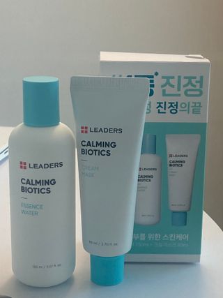 리더스코스메틱 리더스 카밍 바이오틱스 #1등 진정 기획세트 [에센스 워터150ml + 크림 마스크80ml] — 5점을 준 리뷰어가 2022년 10월 올린 사용 사진