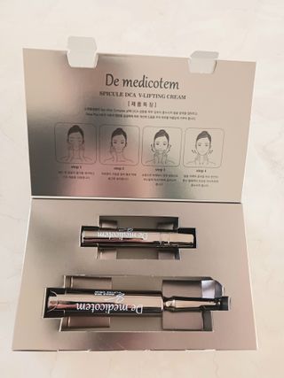 MF[더메디코템] 스피큘 DCA V리프팅 크림 — 5점을 준 리뷰어가 2024년 4월 올린 사용 사진