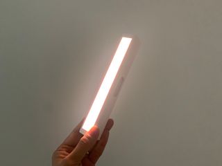 아카라 어두울 때만 켜지는 스마트 무선 센서등 — 5점을 준 리뷰어가 2021년 11월 올린 사용 사진