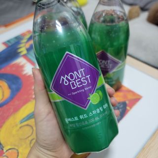 몽베스트 Montbest with Sparkling water Lime20병 — 5점을 준 리뷰어가 2021년 10월 올린 사용 사진