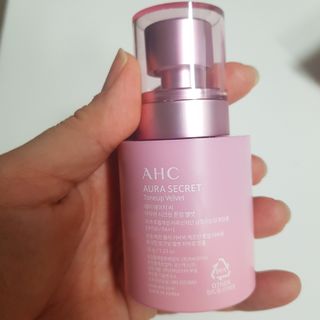 AHC 아우라 시크릿 톤업 벨벳 — 5점을 준 리뷰어가 2021년 4월 올린 사용 사진