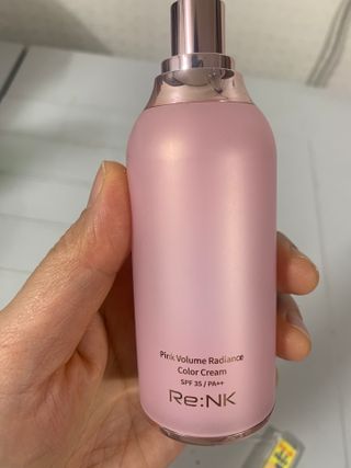 리엔케이 핑크 볼륨 래디언스 컬러크림 에디션 — 5점을 준 리뷰어가 2022년 12월 올린 사용 사진