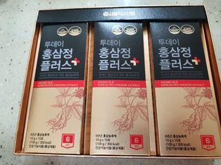 서울약사신협_투데이홍삼정플러스스틱_10g x 30포 — 5점을 준 리뷰어가 2021년 6월 올린 사용 사진